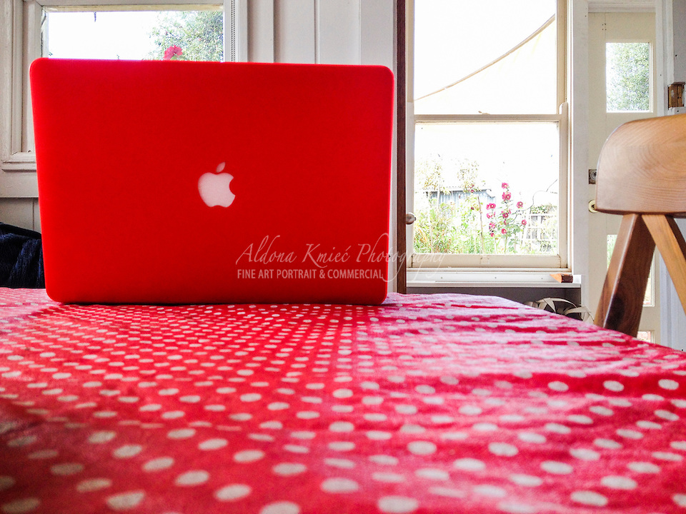 Aldona Kmiec Ballarat Portrait Photographer Workspace Home The Design Files Red Macbook Pro Apple Ballarat Lifestyle