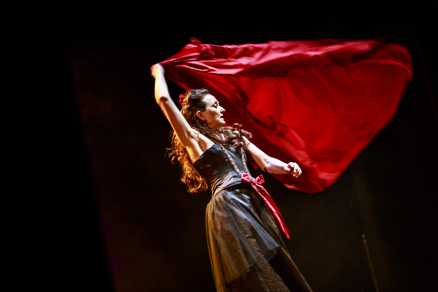 Performance Photography Caroline Lee on stage Aldona Kmiec Her Majesty theatre Ballarat